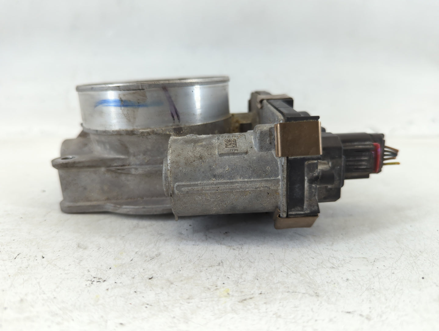 2014-2022 Chevrolet Silverado 1500 Throttle Body P/N:12617792 Fits Fits 2014 2015 2016 2017 2018 2019 2020 2021 2022 OEM Use