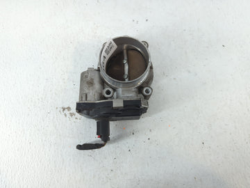 2014-2015 Chevrolet Silverado 1500 Throttle Body P/N:12632171BA Fits Fits 2014 2015 OEM Used Auto Parts - Oemusedautoparts1.