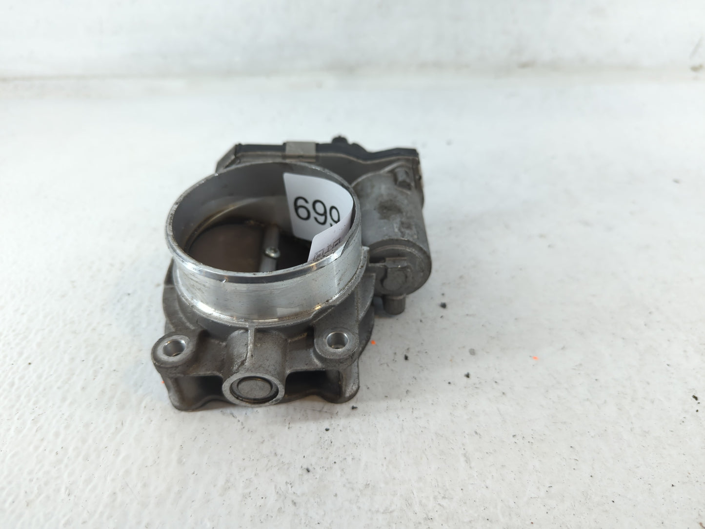 2014-2015 Chevrolet Silverado 1500 Throttle Body P/N:12632171BA Fits Fits 2014 2015 OEM Used Auto Parts - Oemusedautoparts1.