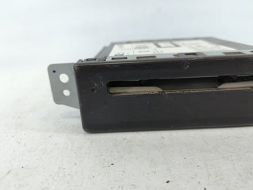 2015-2019 Chevrolet Silverado 1500 Am Fm Cd Player Radio Receiver 702492
