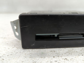 2015 Chevrolet Silverado 1500 Radio AM FM Cd Player Receiver Replacement P/N:13594481 Fits OEM Used Auto Parts
