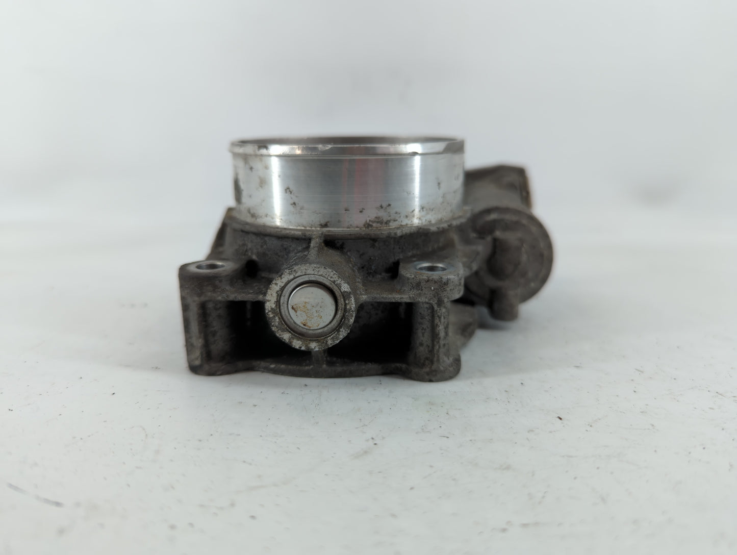 2014-2015 Chevrolet Silverado 1500 Throttle Body P/N:12632171BA Fits Fits 2014 2015 OEM Used Auto Parts - Oemusedautoparts1.