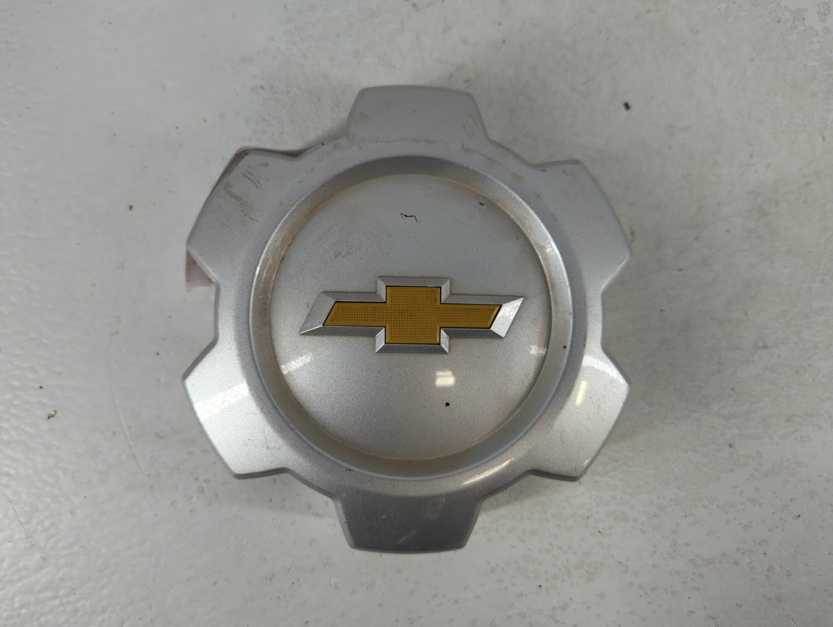 2015 Chevrolet Silverado 1500 Rim Wheel Center Cap 742975 - Oemusedautoparts1.com
