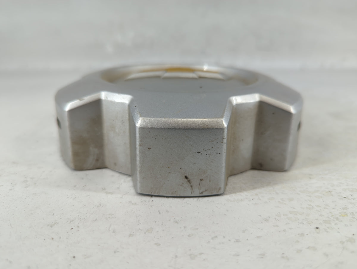 2015 Chevrolet Silverado 1500 Rim Wheel Center Cap 742975 - Oemusedautoparts1.com
