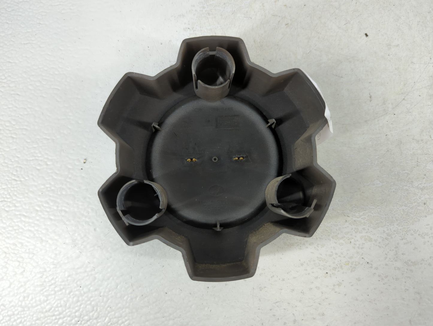 2015 Chevrolet Silverado 1500 Rim Wheel Center Cap 742975 - Oemusedautoparts1.com