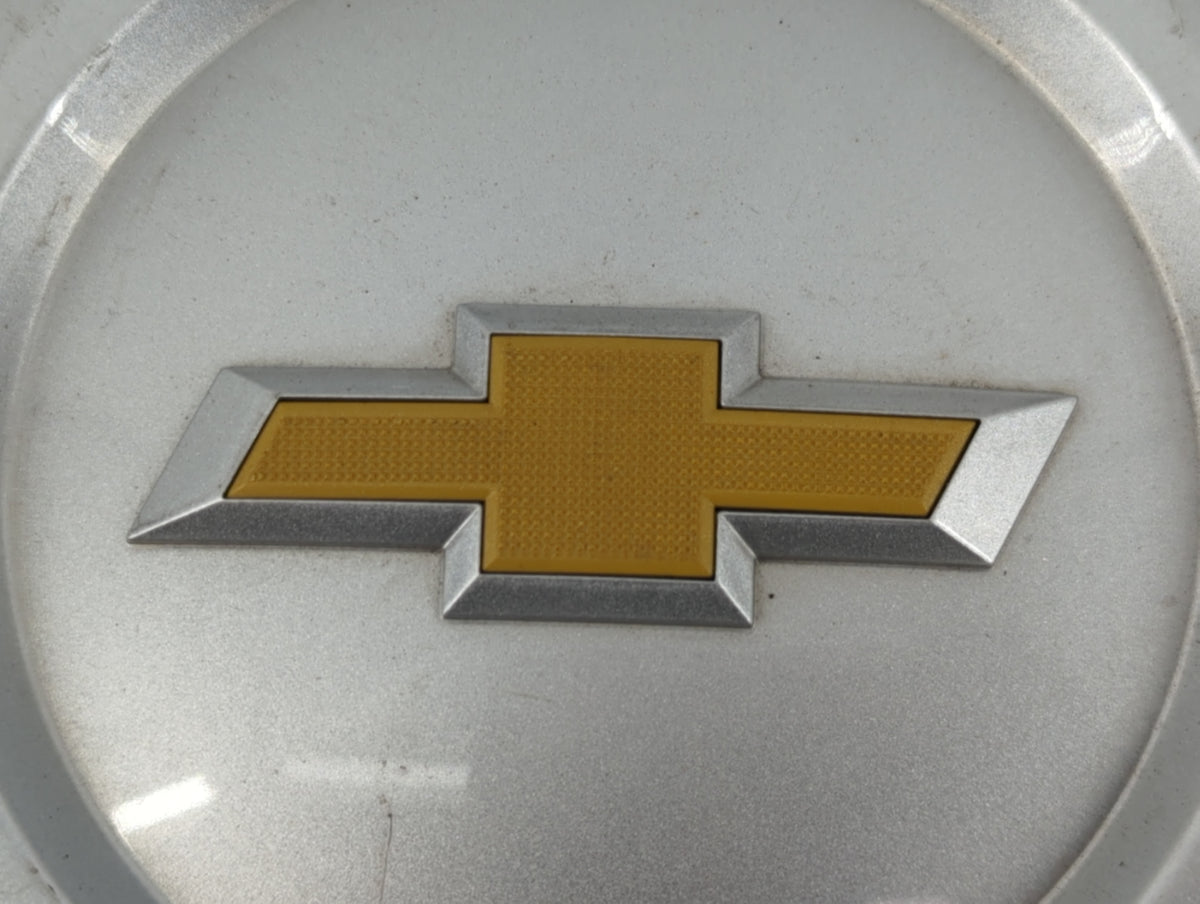 2015 Chevrolet Silverado 1500 Rim Wheel Center Cap 743156 - Oemusedautoparts1.com