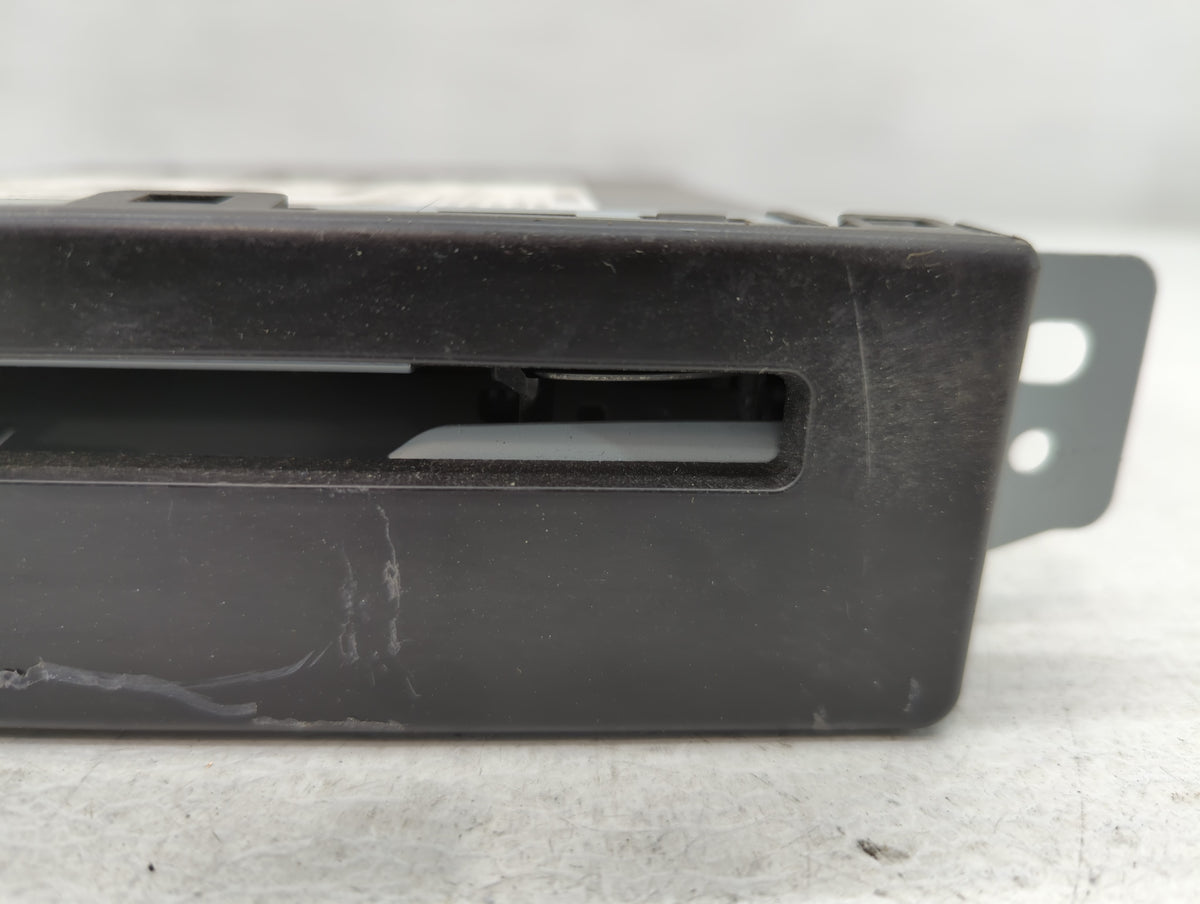 2015-2019 Chevrolet Silverado 1500 Am Fm Cd Player Radio Receiver 751555 - Oemusedautoparts1.com