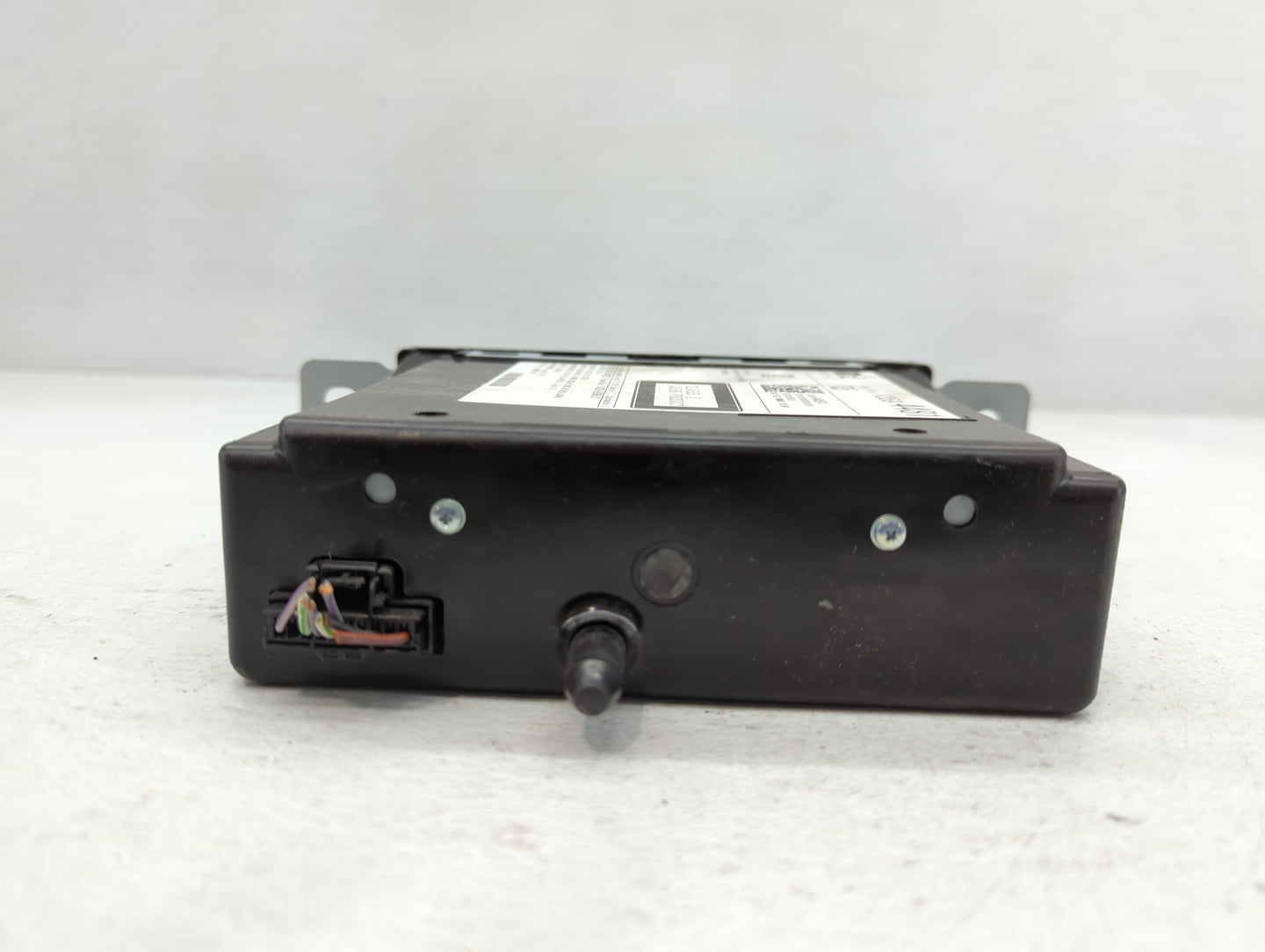 2015-2019 Chevrolet Silverado 1500 Am Fm Cd Player Radio Receiver - Oemusedautoparts1.com