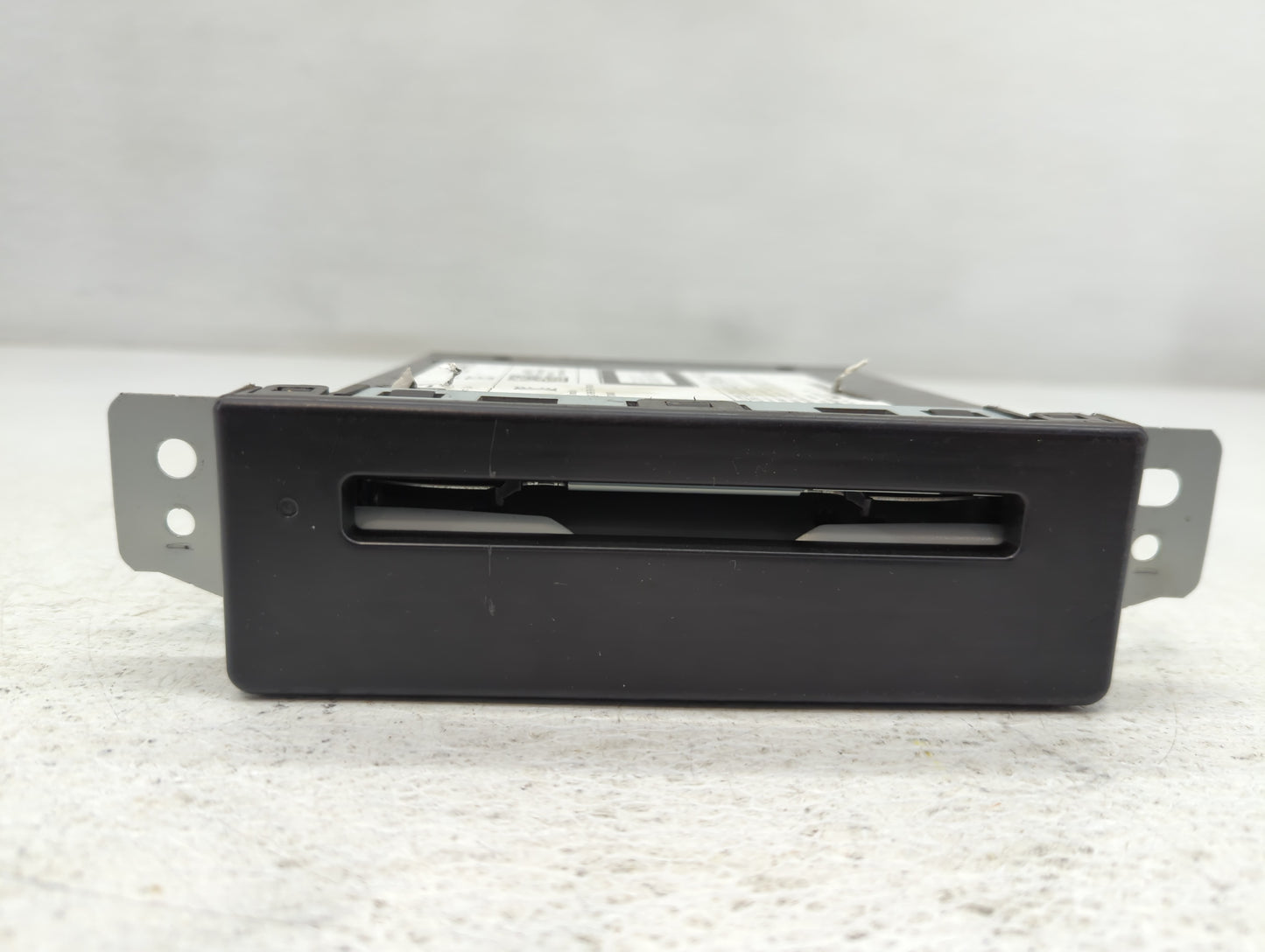 2015-2019 Chevrolet Silverado 1500 Am Fm Cd Player Radio Receiver - Oemusedautoparts1.com