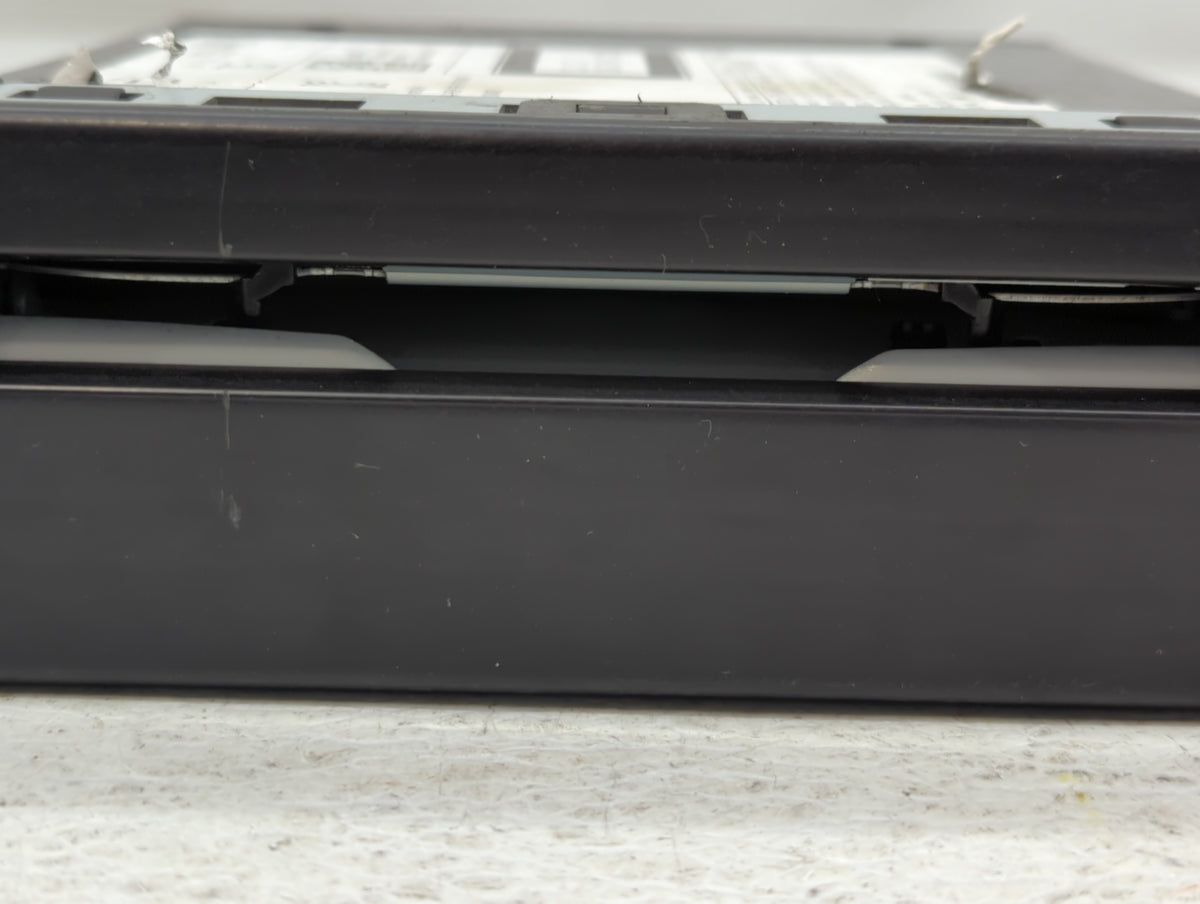 2015-2019 Chevrolet Silverado 1500 Am Fm Cd Player Radio Receiver 763693 - Oemusedautoparts1.com