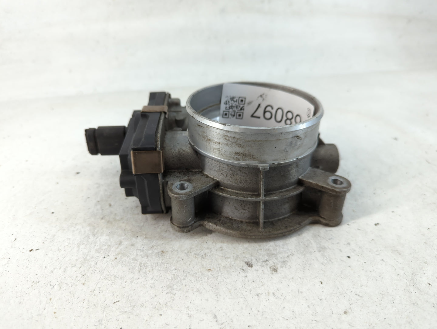 2015 Chevrolet Silverado 1500 Throttle Body P/N:12617792 Fits OEM Used Auto Parts - Oemusedautoparts1.com