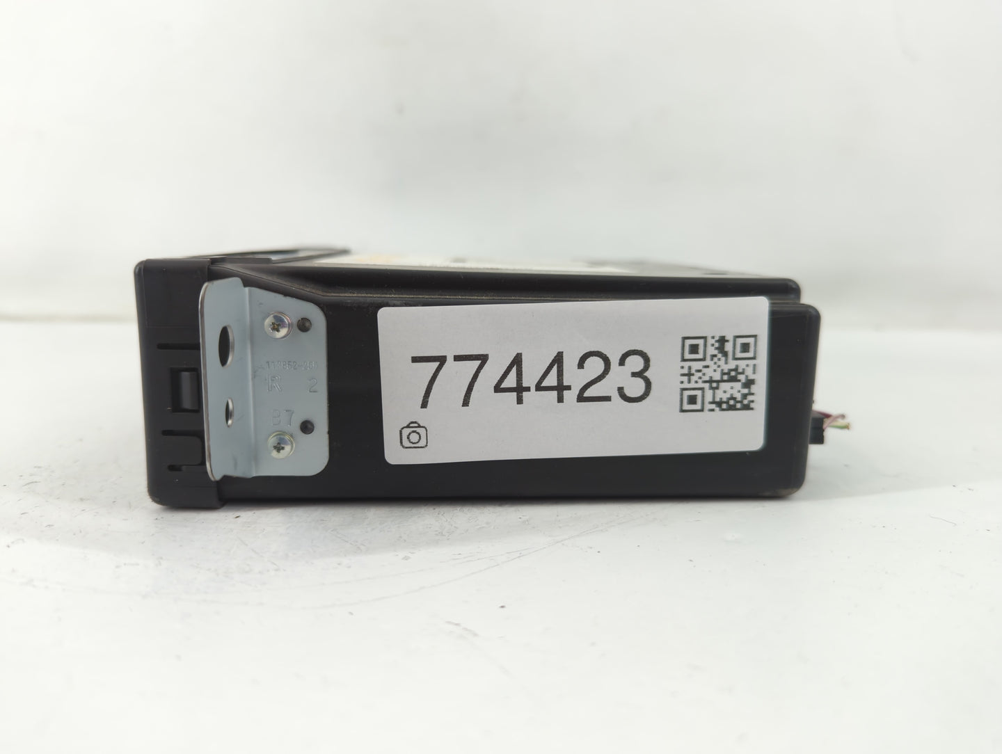 2015-2019 Chevrolet Silverado 1500 Radio AM FM Cd Player Receiver Replacement P/N:13594481 Fits Fits 2015 2016 2017 2018 201