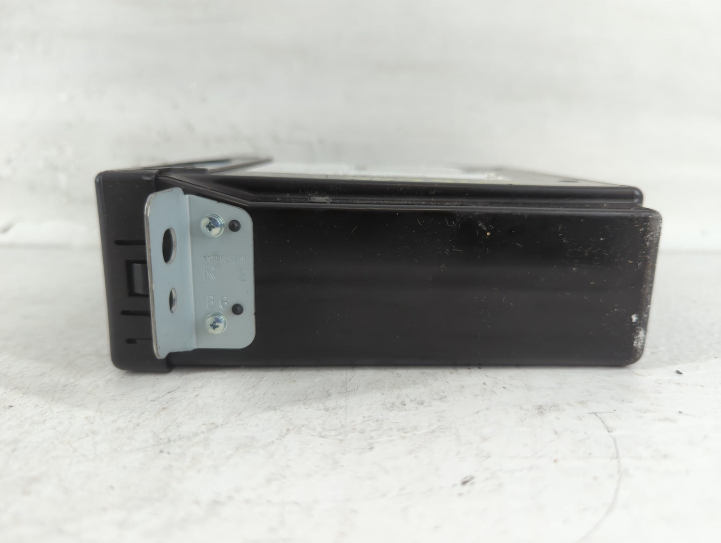 2015 Chevrolet Silverado 1500 Radio AM FM Cd Player Receiver Replacement P/N:13594481 Fits Fits 2016 OEM Used Auto Parts - O