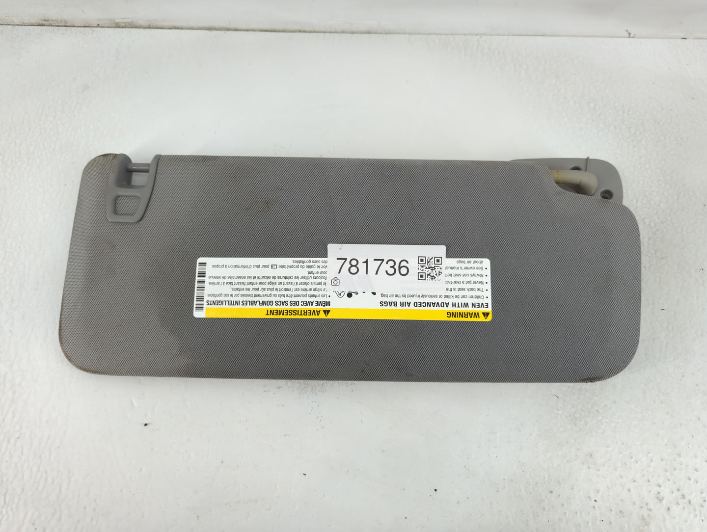 2014-2019 Chevrolet Silverado 1500 Sun Visor Shade Replacement Driver Left Mirror Fits Fits 2014 2015 2016 2017 2018 2019 OE