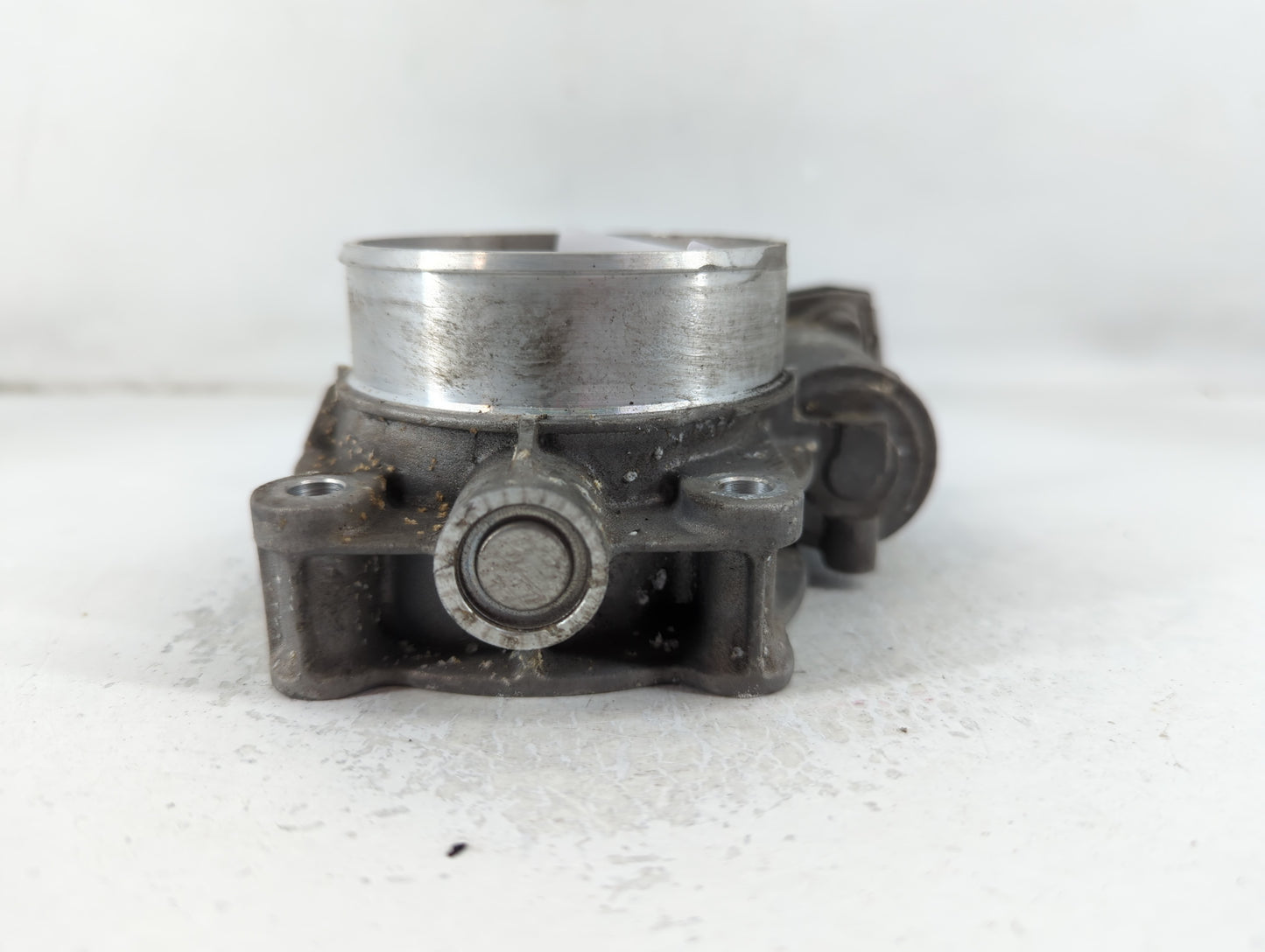2014-2015 Chevrolet Silverado 1500 Throttle Body P/N:12632171BA Fits Fits 2014 2015 OEM Used Auto Parts - Oemusedautoparts1.