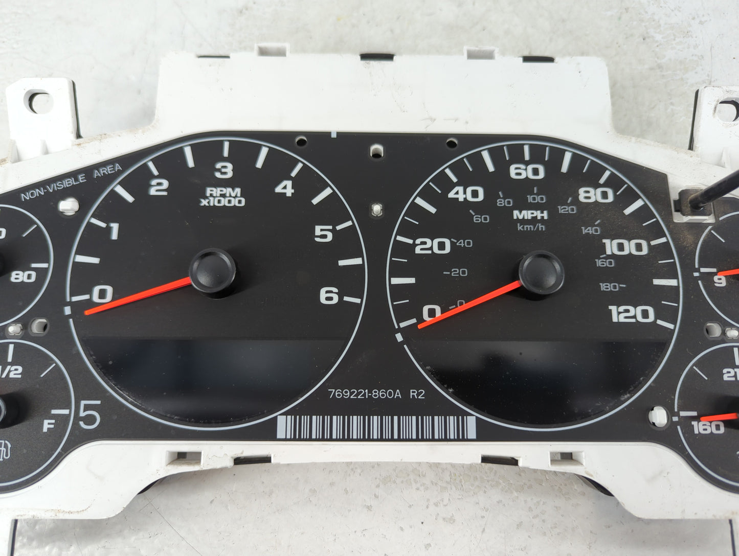 2015 Chevrolet Silverado 1500 Instrument Cluster Speedometer Gauges Fits OEM Used Auto Parts - Oemusedautoparts1.com