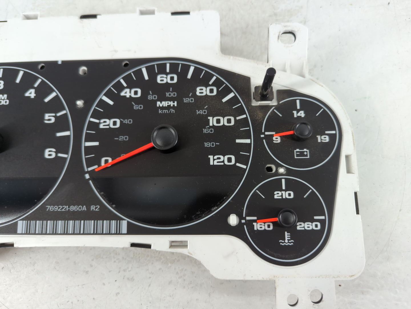 2015 Chevrolet Silverado 1500 Instrument Cluster Speedometer Gauges Fits OEM Used Auto Parts - Oemusedautoparts1.com