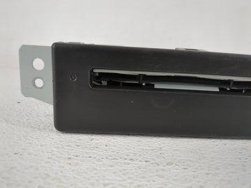 2015 Chevrolet Silverado 2500 Radio AM FM Cd Player Receiver Replacement P/N:13590747 Fits Fits 2013 2014 OEM Used Auto Parts
