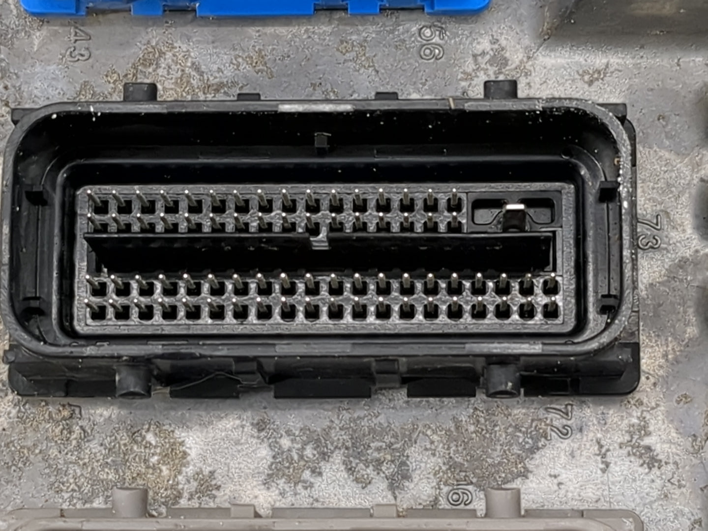 2015 Chevrolet Silverado 2500 PCM Engine Control Computer ECU ECM PCU OEM P/N:12663783 12643636 Fits Fits 2011 2012 2013 201