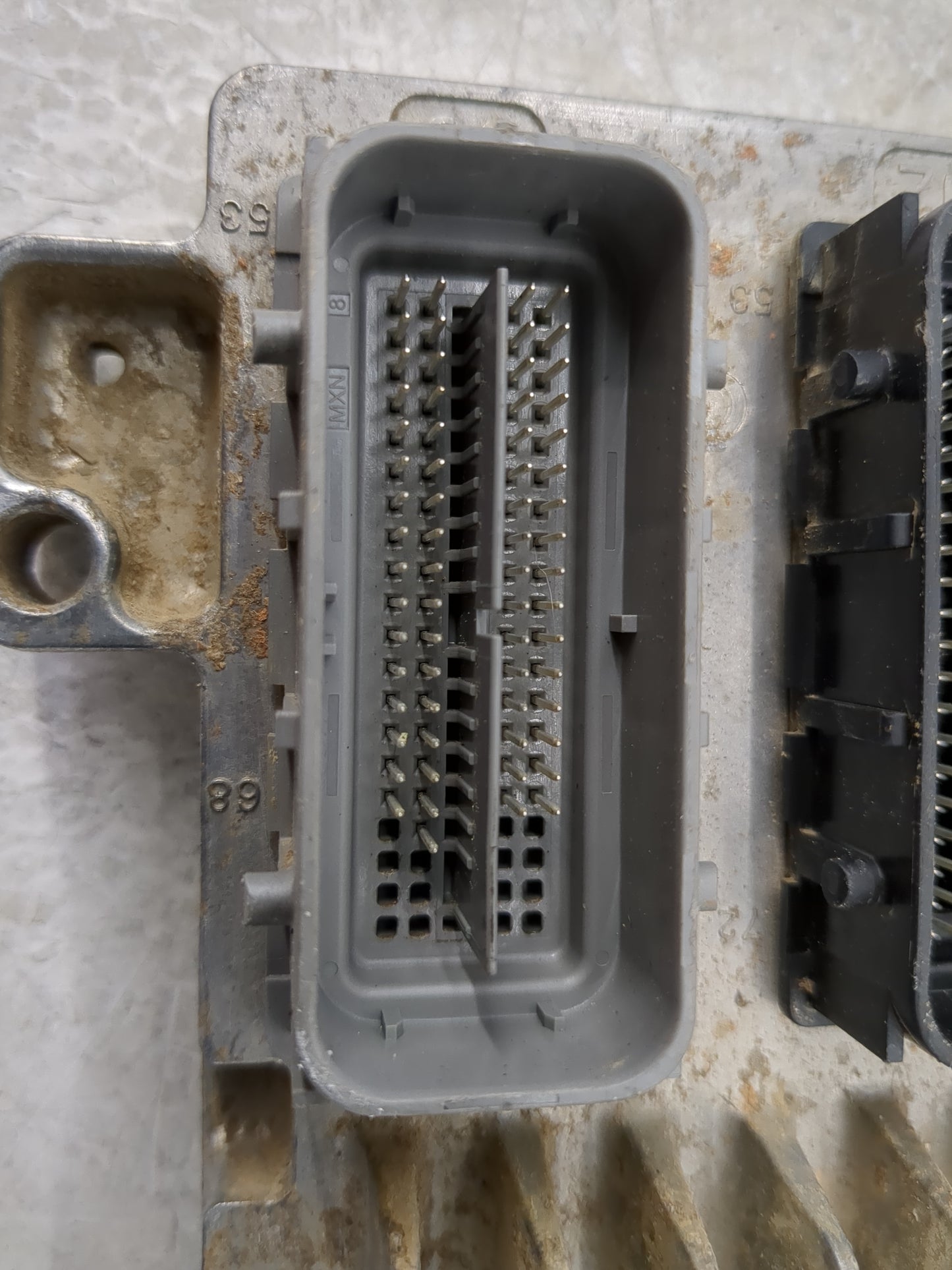2015 Chevrolet Silverado 2500 PCM Engine Control Computer ECU ECM PCU OEM P/N:12669331 12668866 Fits Fits 2011 2012 2013 201
