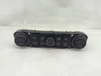 compare product 2015-2018 Chevrolet Silverado 2500 Climate Control Module Temperature AC/Heater Replacement P/N:23176290 815372982 Fits OEM Used Auto Parts