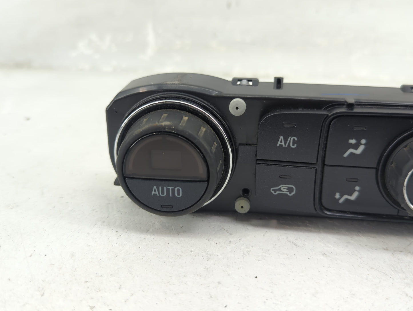 2015-2018 Chevrolet Silverado 2500 Climate Control Module Temperature AC/Heater Replacement P/N:23176290 815372982 Fits OEM 