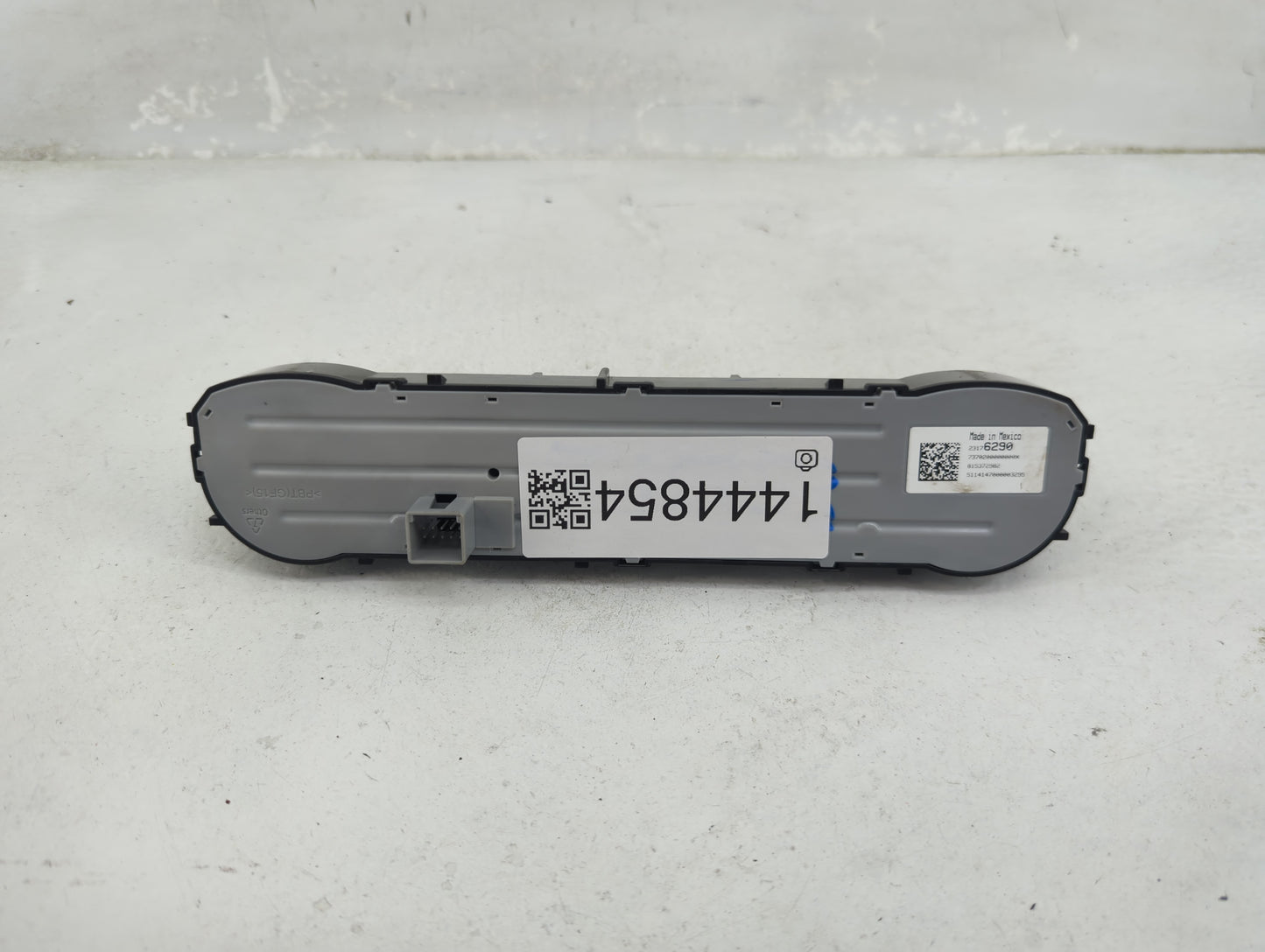 2015-2018 Chevrolet Silverado 2500 Climate Control Module Temperature AC/Heater Replacement P/N:23176290 815372982 Fits OEM 