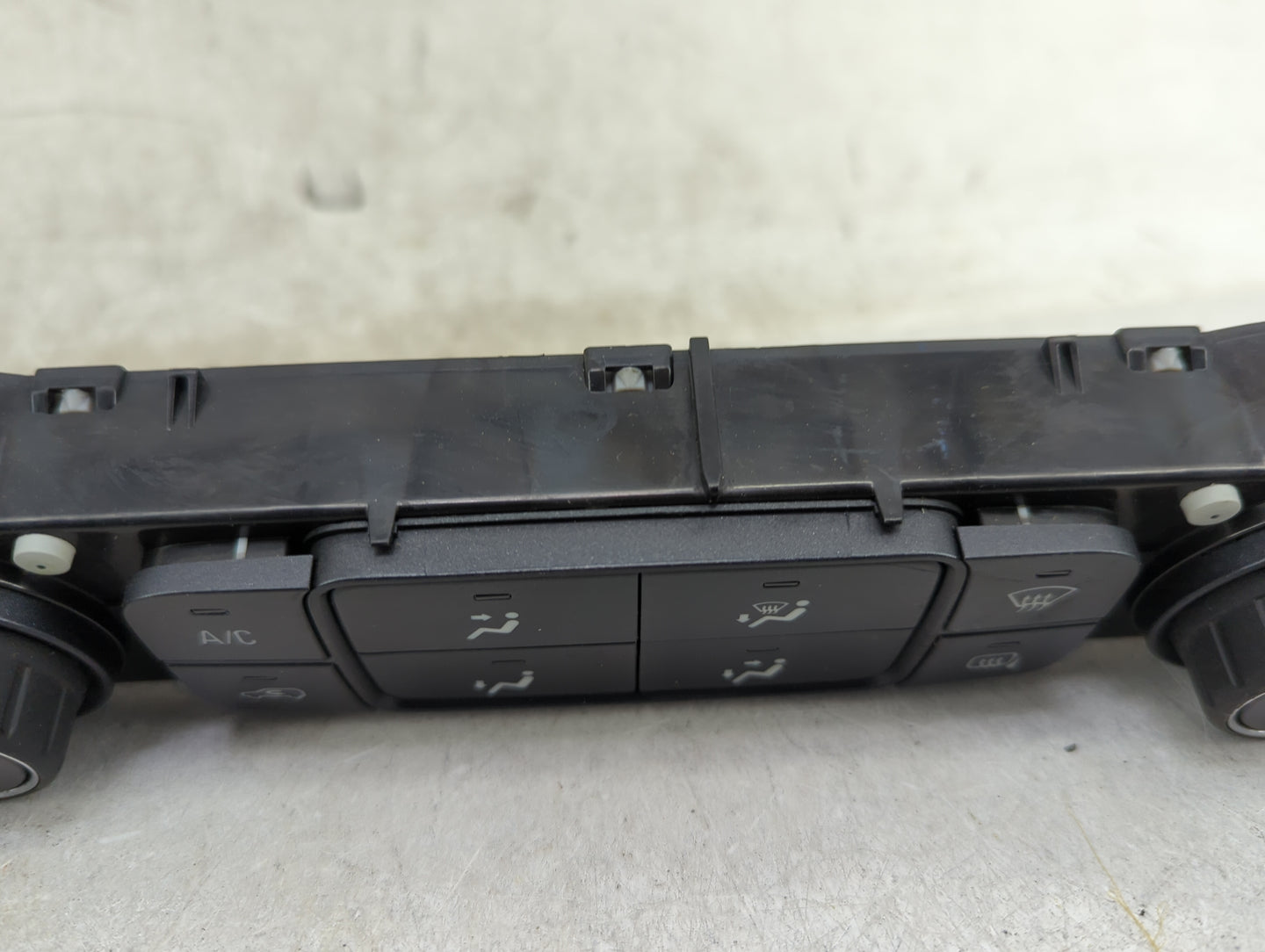 2015 Chevrolet Silverado 2500 Climate Control Module Temperature AC/Heater Replacement P/N:23486621 7370200000000X, 81537298