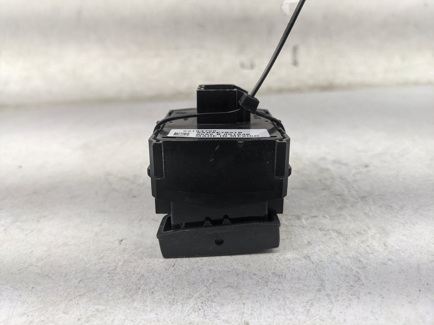 2015-2018 Chevrolet Silverado 2500 Master Power Window Switch Replacement Driver Side Left P/N:23154700 SANAE7831B Fits OEM 