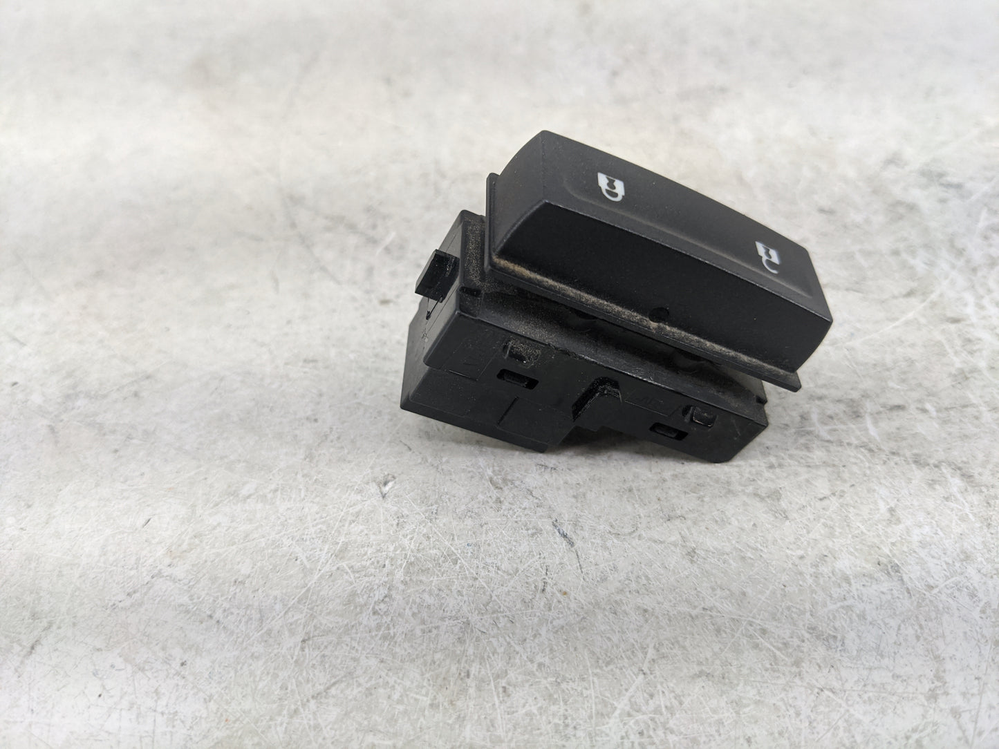 2015-2018 Chevrolet Silverado 2500 Master Power Window Switch Replacement Driver Side Left P/N:22901816 Fits OEM Used Auto P