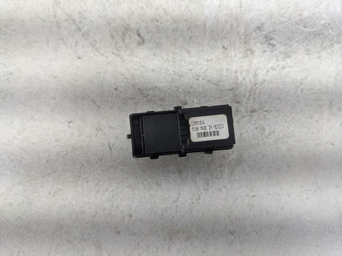 2015-2018 Chevrolet Silverado 2500 Master Power Window Switch Replacement Driver Side Left P/N:22901816 Fits OEM Used Auto P