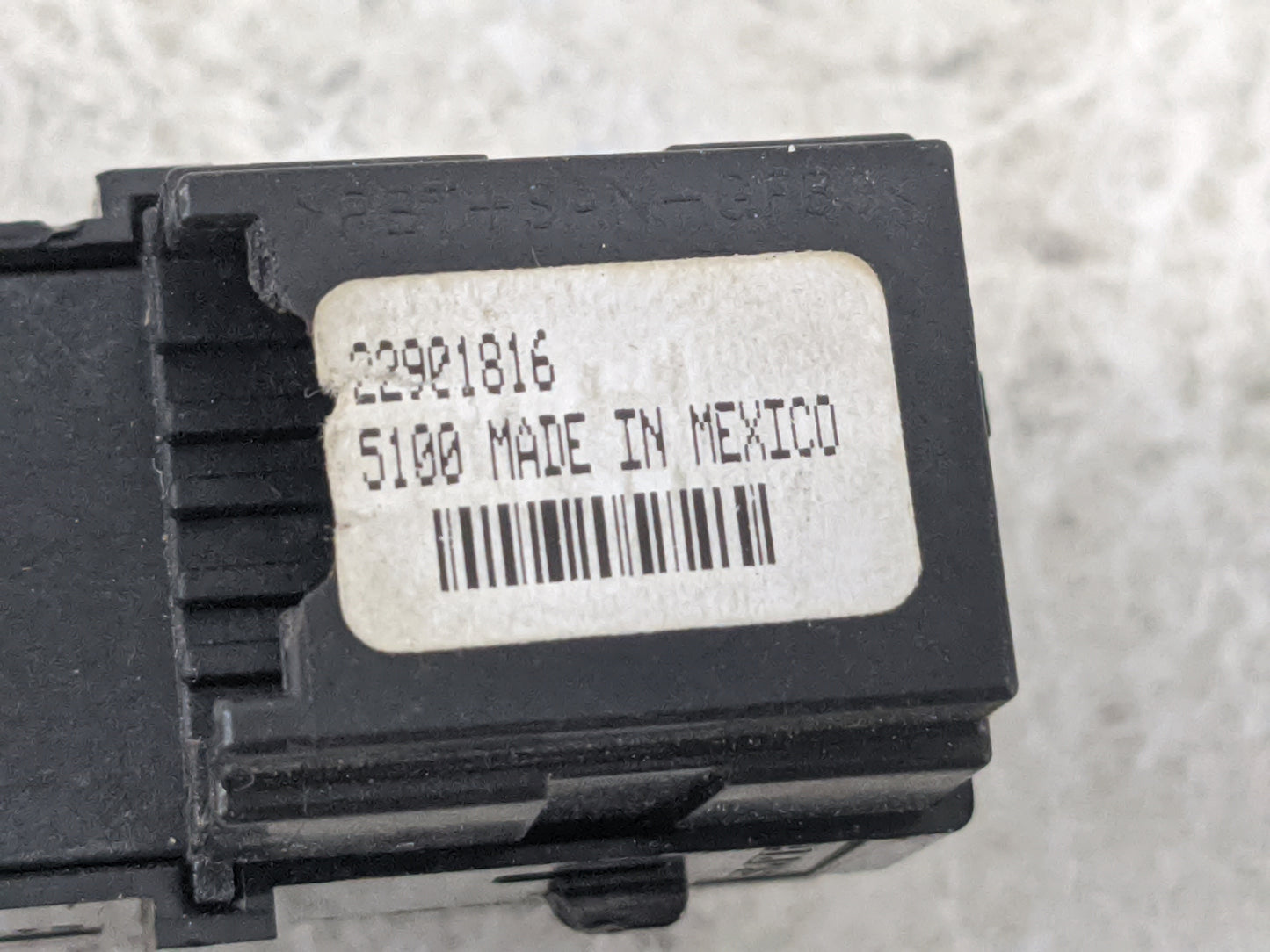 2015-2018 Chevrolet Silverado 2500 Master Power Window Switch Replacement Driver Side Left P/N:22901816 Fits OEM Used Auto P