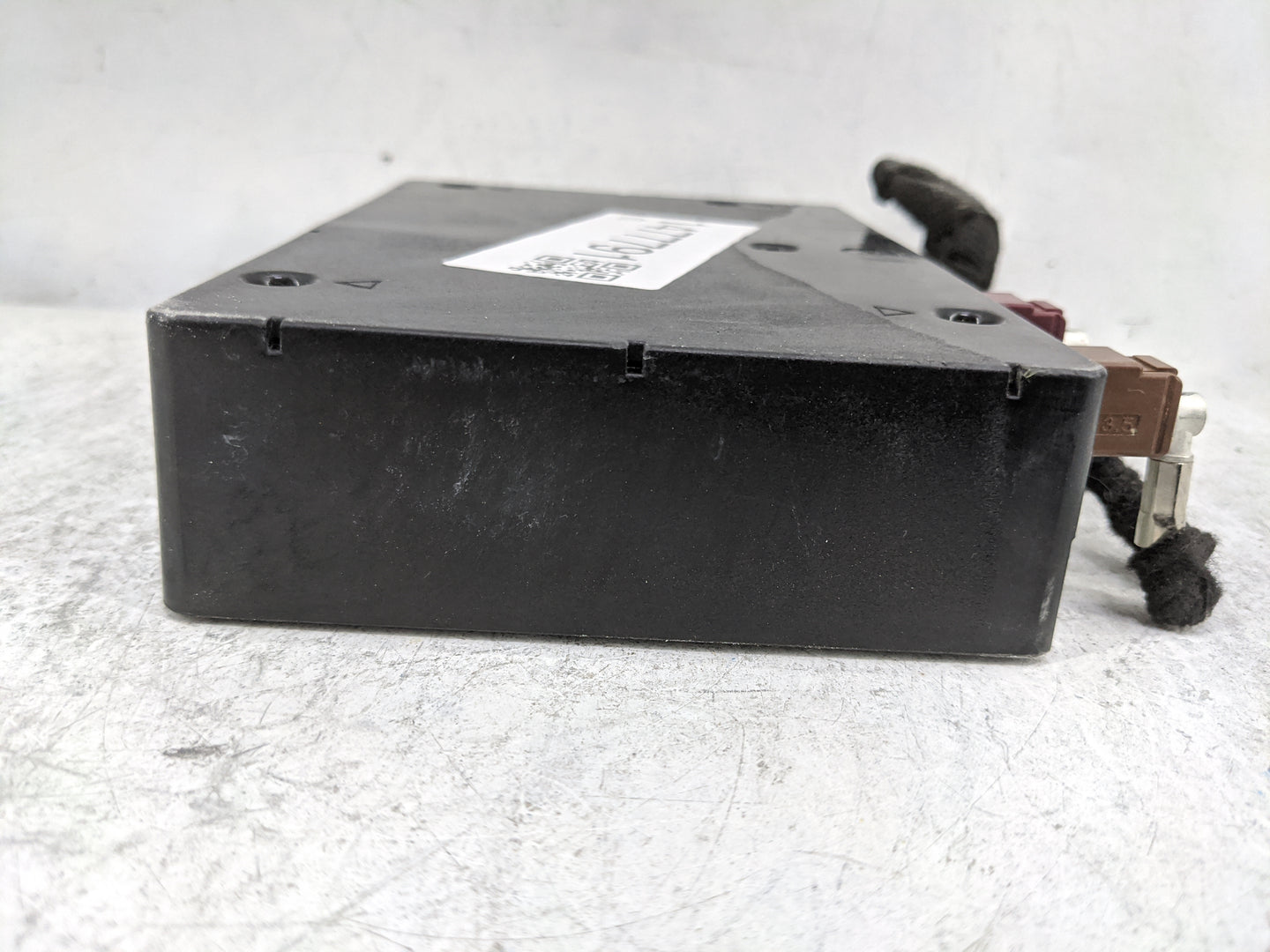 2016-2017 Chevrolet Silverado 2500 Telematics Control Module - Oemusedautoparts1.com
