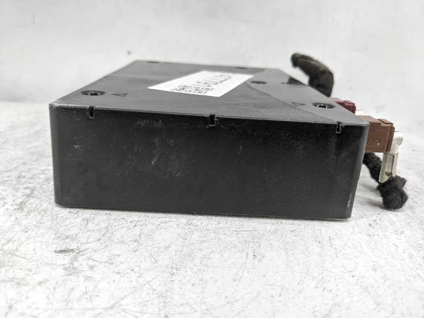 2016-2017 Chevrolet Silverado 2500 Telematics Control Module - Oemusedautoparts1.com