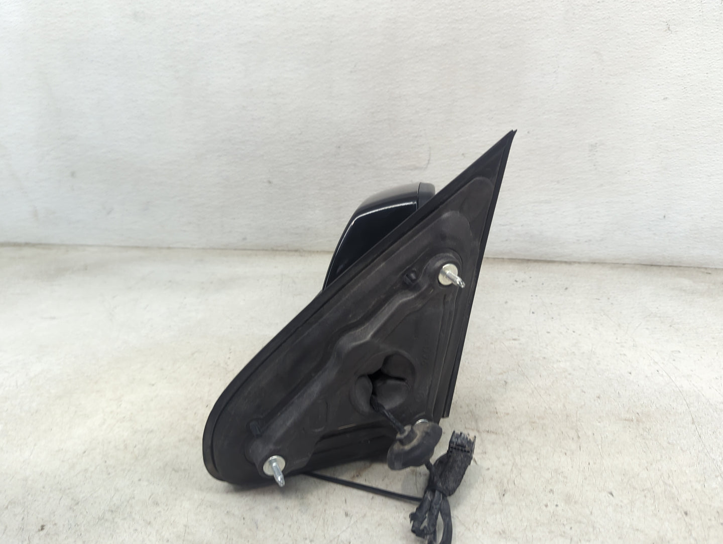 2015-2018 Chevrolet Silverado 2500 Passenger Side View Mirror - Right Door Mirror OEM Used - Oemusedautoparts1.com