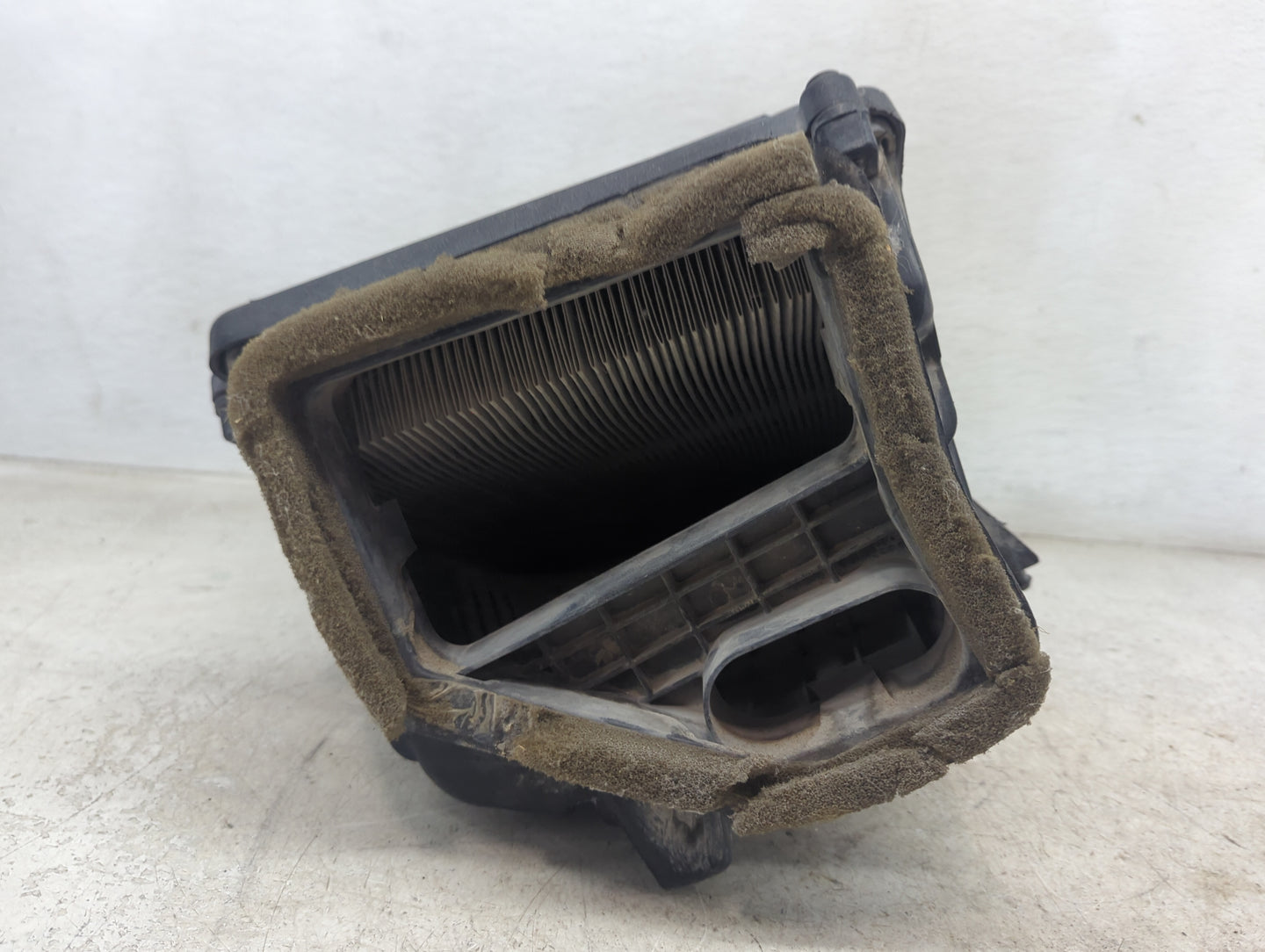 Chevrolet Silverado 2500 Air Cleaner Intake-duct Hose Tube - Oemusedautoparts1.com