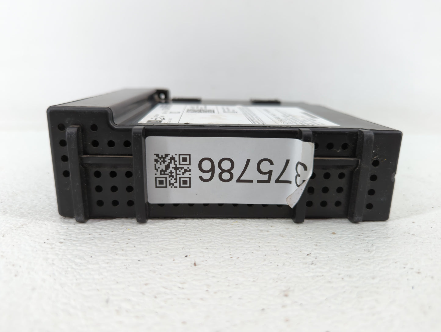 2015-2015 Chevrolet Silverado 2500 Am Fm Cd Player Radio Receiver - Oemusedautoparts1.com