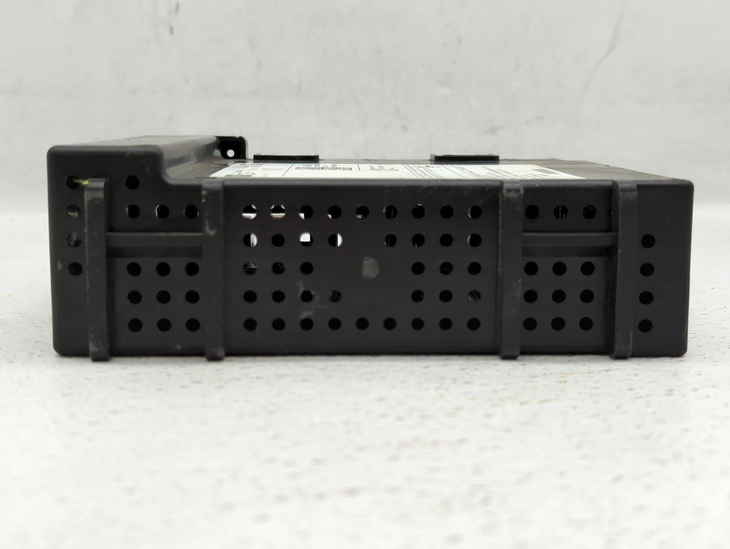 2015-2015 Chevrolet Silverado 2500 Am Fm Cd Player Radio Receiver - Oemusedautoparts1.com