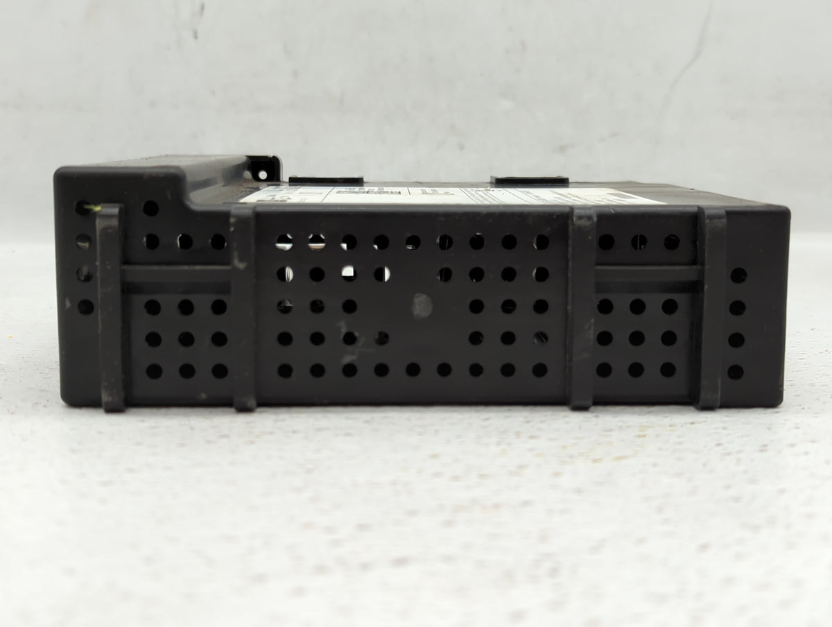 2015-2015 Chevrolet Silverado 2500 Am Fm Cd Player Radio Receiver 510767 - Oemusedautoparts1.com