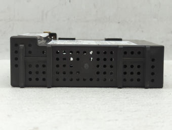 compare product 2015-2015 Chevrolet Silverado 2500 Am Fm Cd Player Radio Receiver