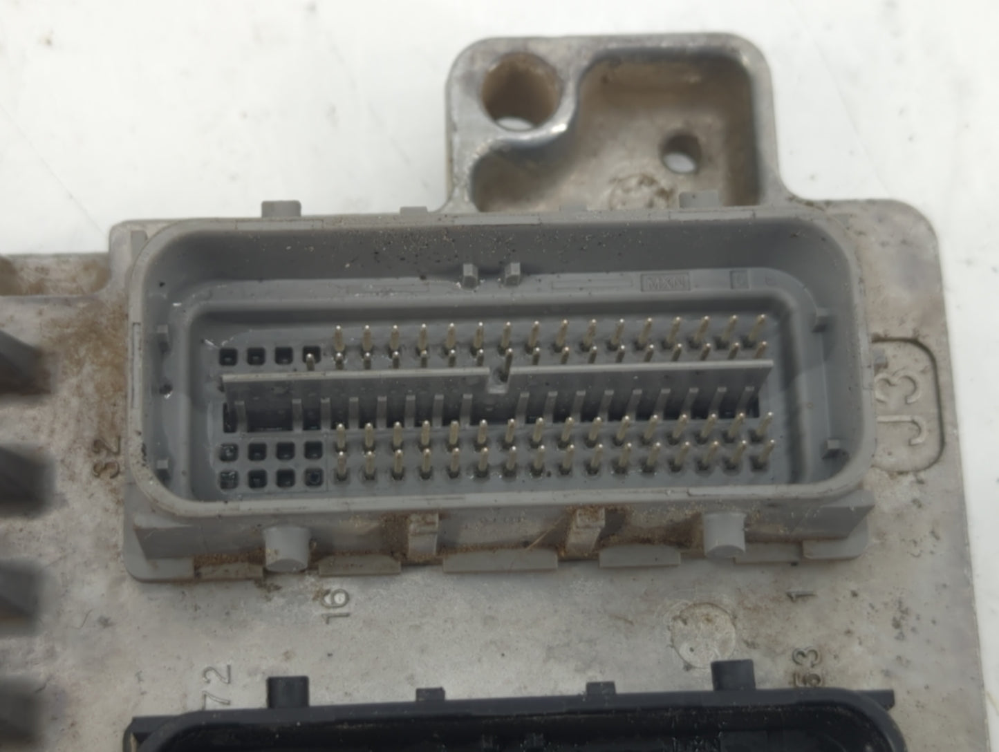 2015 Chevrolet Silverado 2500 PCM Engine Control Computer ECU ECM PCU OEM P/N:12668866 12669331 Fits OEM Used Auto Parts - O