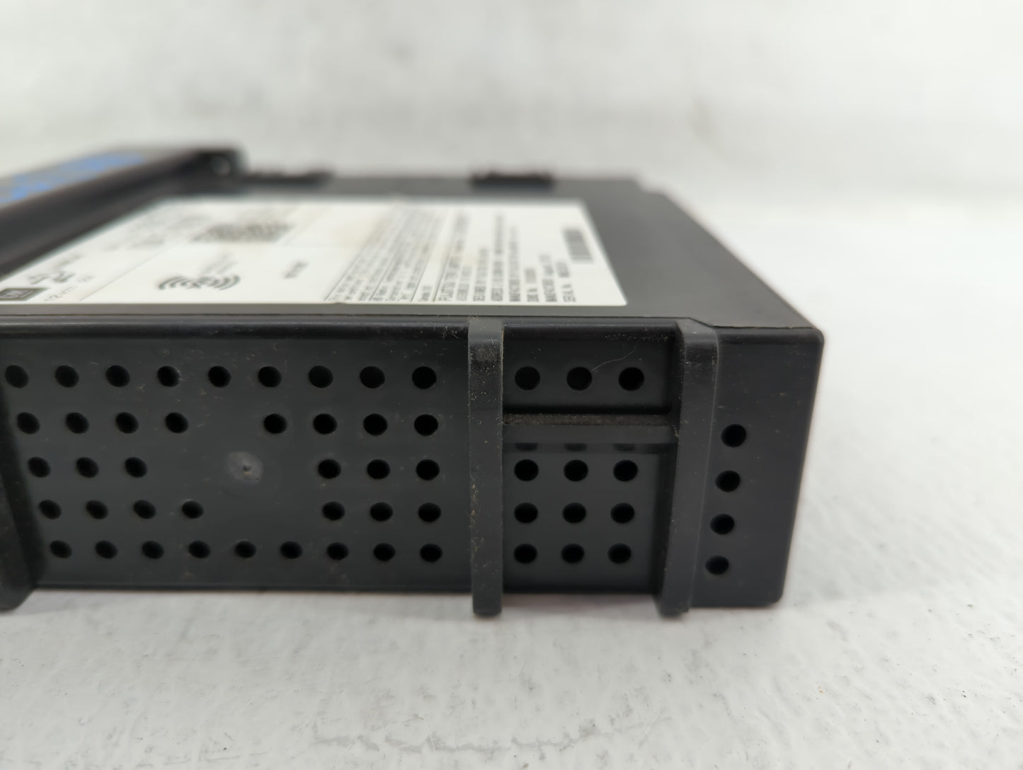 2015 Chevrolet Silverado 2500 Radio AM FM Cd Player Receiver Replacement P/N:13592715 Fits Fits 2013 2014 OEM Used Auto Part