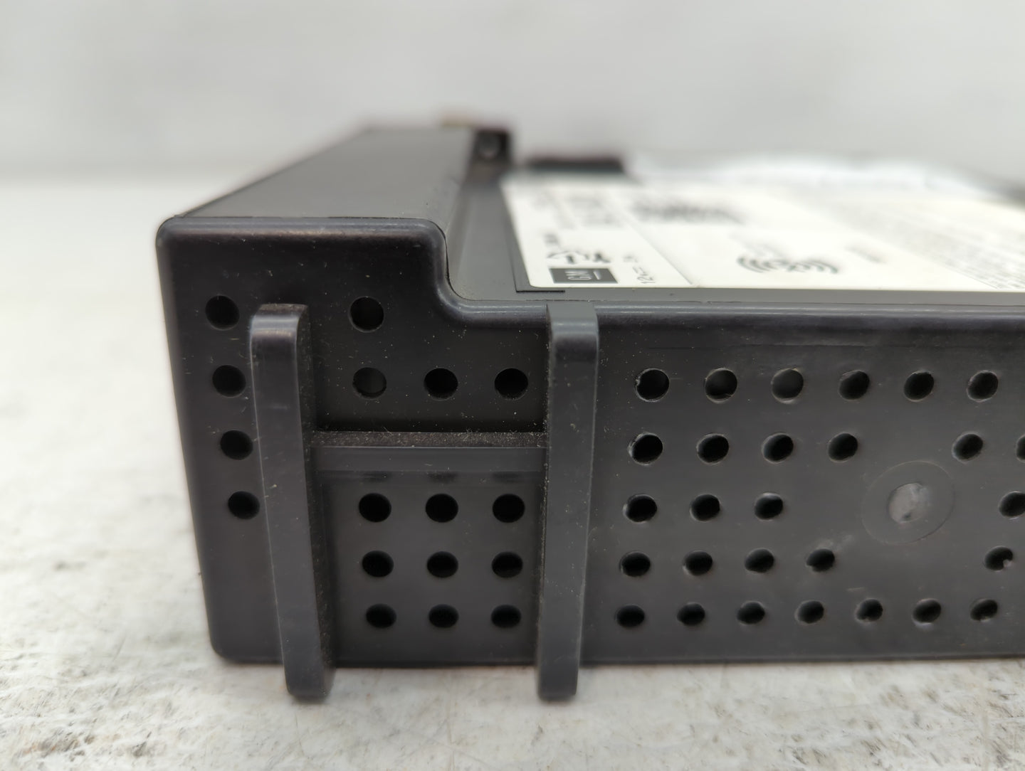 2015 Chevrolet Silverado 2500 Radio AM FM Cd Player Receiver Replacement P/N:13592804 Fits Fits 2013 2014 OEM Used Auto Part