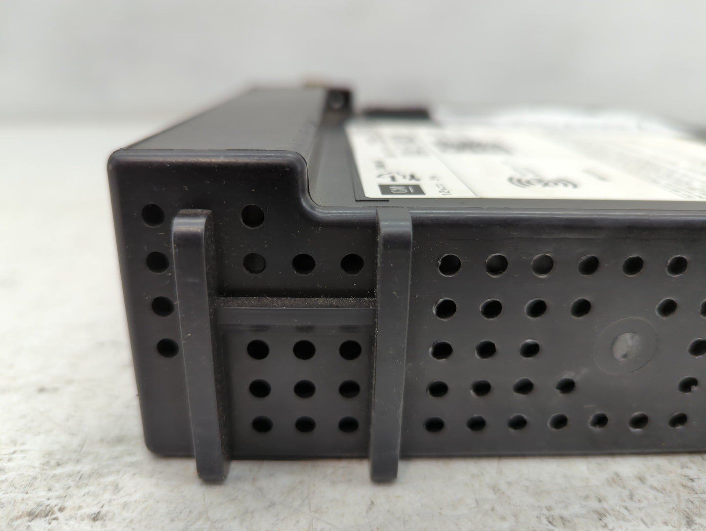 2015 Chevrolet Silverado 2500 Radio AM FM Cd Player Receiver Replacement P/N:13592804 Fits Fits 2013 2014 OEM Used Auto Part