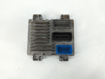 compare product 2015 Chevrolet Silverado 2500 PCM Engine Control Computer ECU ECM PCU OEM P/N:12669331 Fits Fits 2011 2012 2013 2014 2016 OEM Used Auto Parts