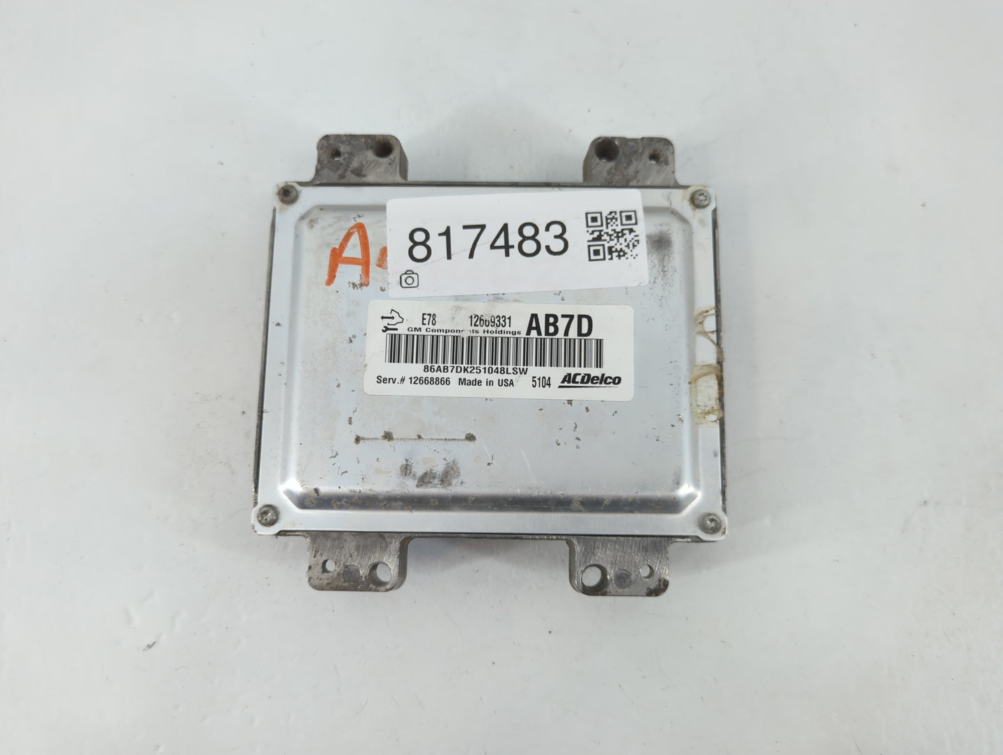 2015 Chevrolet Silverado 2500 PCM Engine Control Computer ECU ECM PCU OEM P/N:12669331 Fits Fits 2011 2012 2013 2014 2016 OE