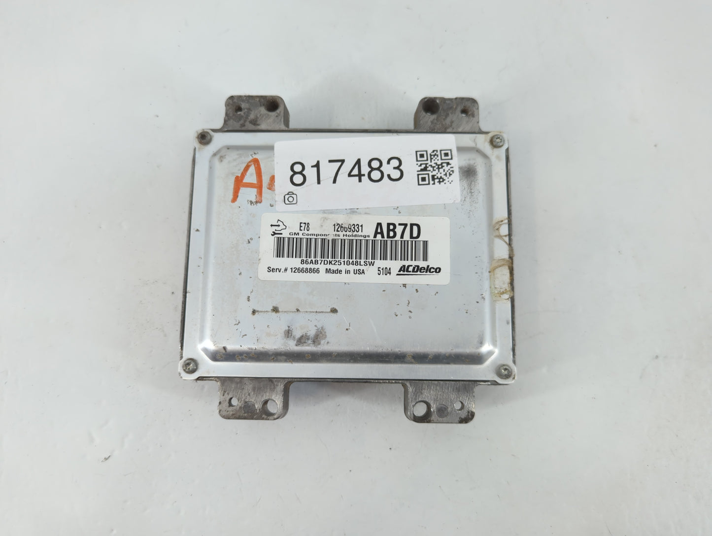 2015 Chevrolet Silverado 2500 PCM Engine Control Computer ECU ECM PCU OEM P/N:12669331 Fits Fits 2011 2012 2013 2014 2016 OE