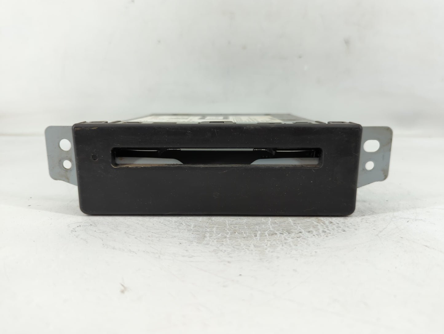 2015-2018 Chevrolet Silverado 2500 Radio AM FM Cd Player Receiver Replacement P/N:13594481 Fits Fits 2015 2016 2017 2018 201