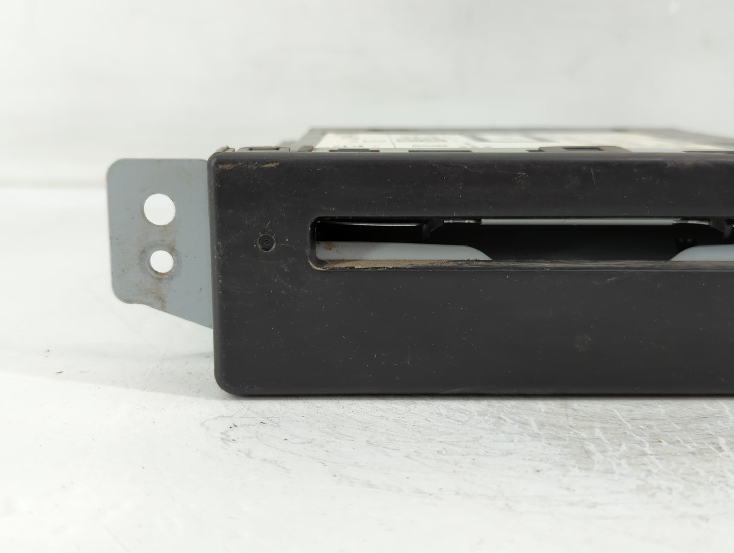 2015-2018 Chevrolet Silverado 2500 Radio AM FM Cd Player Receiver Replacement P/N:13594481 Fits Fits 2015 2016 2017 2018 201