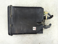 2015 Chevrolet Silverado 2500 Fuel Vapor Charcoal Canister 852800 - Oemusedautoparts1.com